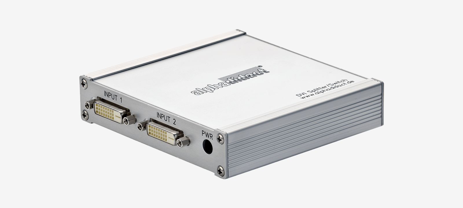 Digitaler 2x2 Switch von EBS Euchner für das Umschalten zwischen zwei Signalquellen und zwei Zielgeräten. Darstellung auf hellem Hintergrund.